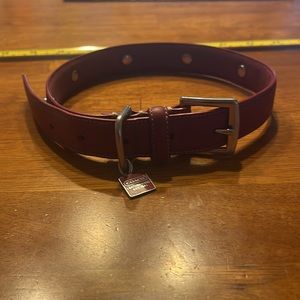 Used coach leather dog collar 23.5 inches long.  neck size 15-20 inches